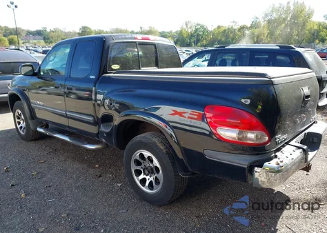 2005 Toyota Tundra Sr5 V8 z USA, uszkodzony, nr VIN 5TBBT44105S473288